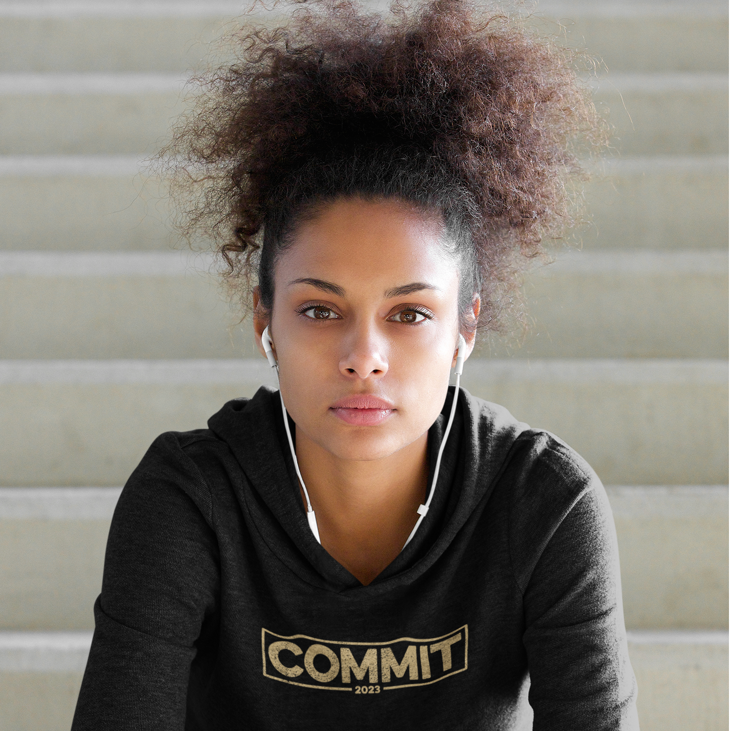 COMMIT - CROP HOODIE